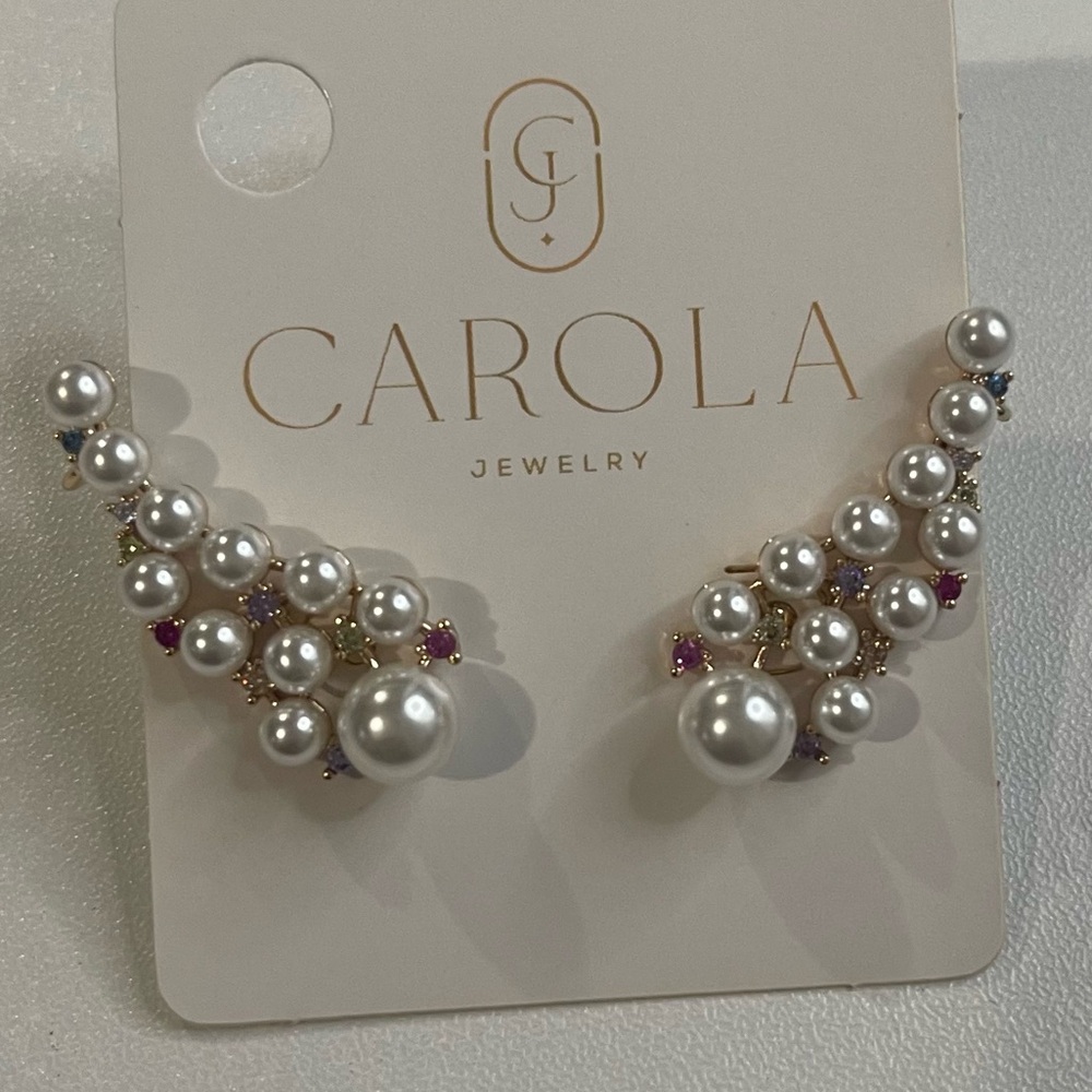 Exclusive Design Pearl Colored Zircon Earcuff Earrings 18k Gold Plated Jewelry